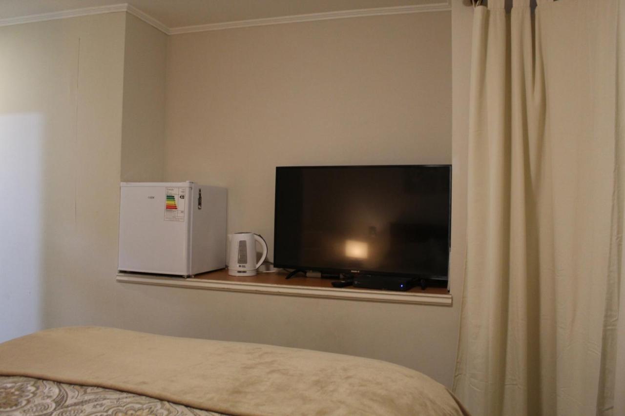 Habitac Privada Bed N Bkf Patagonia Norte - Puerto Varas Homestay - Bnb Plus Bagian luar foto